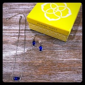 Kendra Scott pendant necklace & matching earrings.